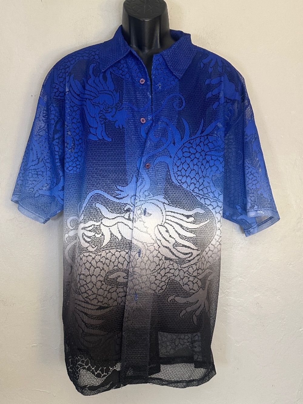 Koman Lace Short Sleeve Shirt XL Gently worn vintage 100% polyester 24" armpits